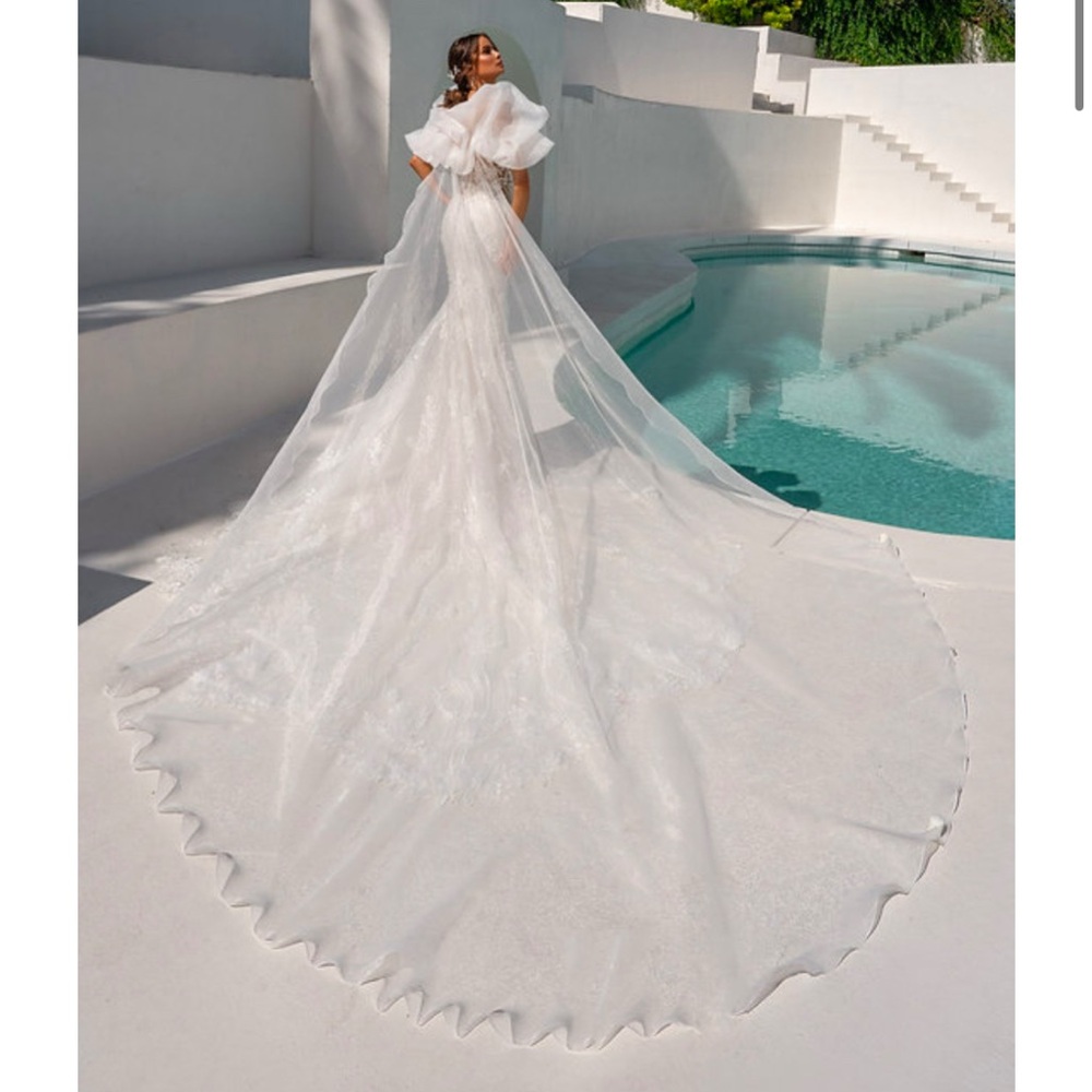 BNWT KITTY CHEN COUTURE DALE WEDDING CAPE SIZE 6